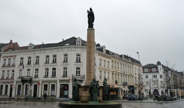 5273f74399022.jpg