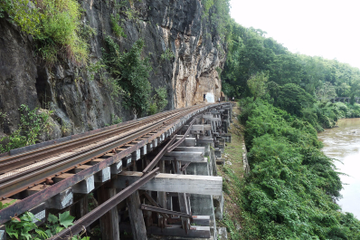 photo 1558477