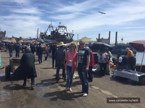 photo 1572539