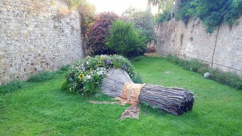 photo 1682142