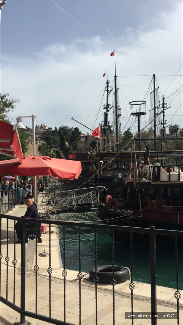 photo 1614582