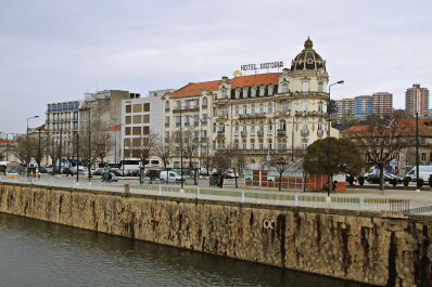 photo 1452565