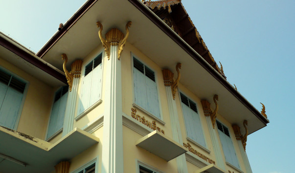 Храм золотого будды (Wat Trai Mit)