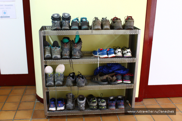 photo 1418814