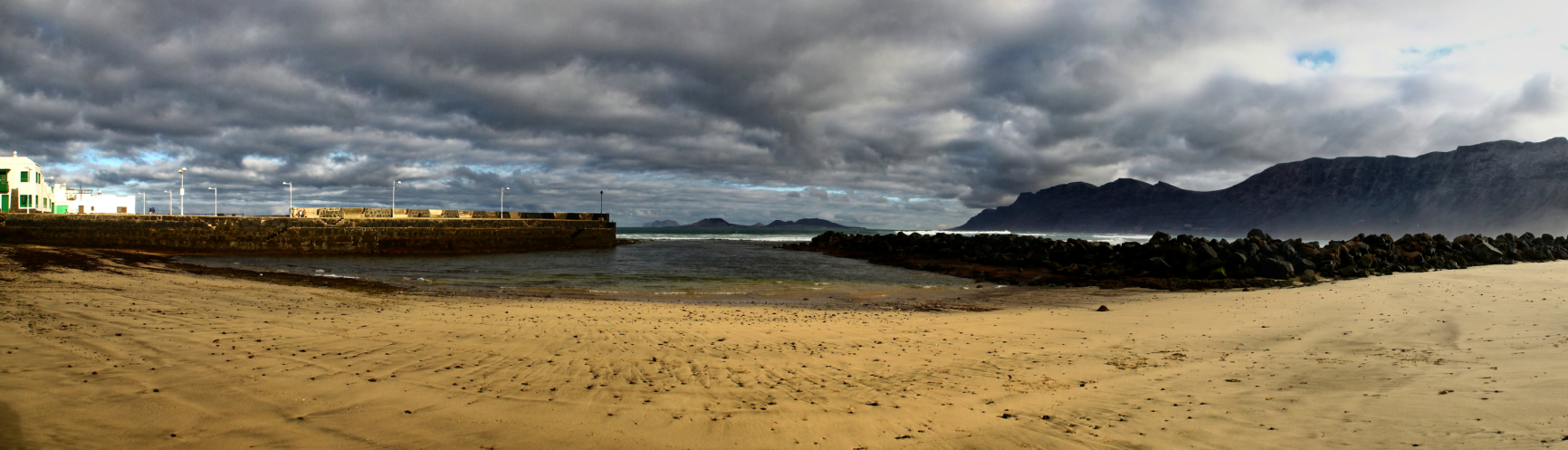  Caleta de Famara