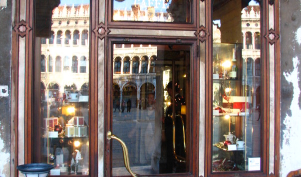 2011-12-25 232