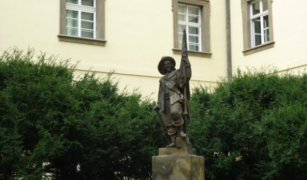 51ff83dc0d597.jpg