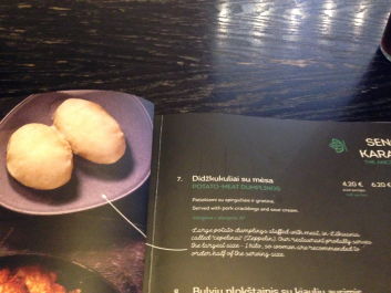 photo 1742662
