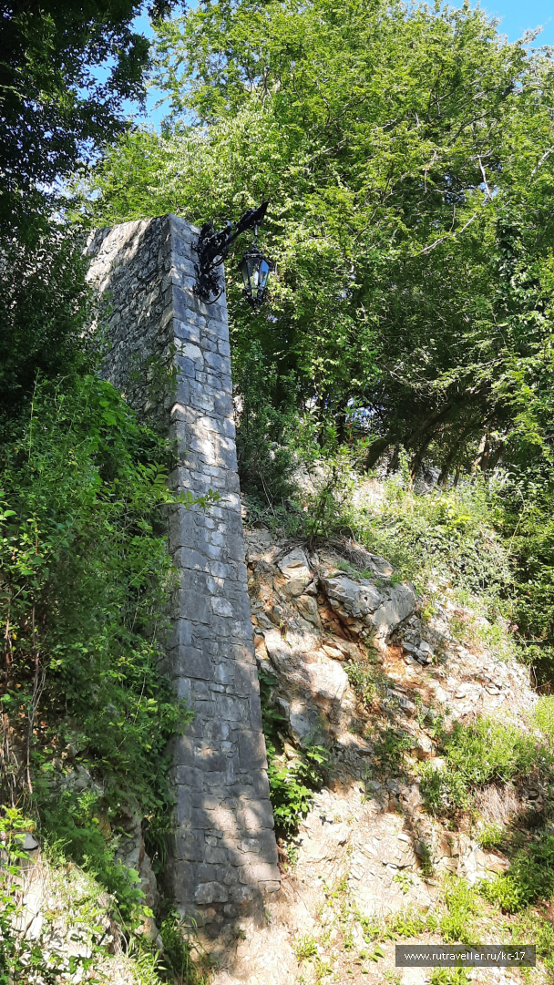 photo 2098342