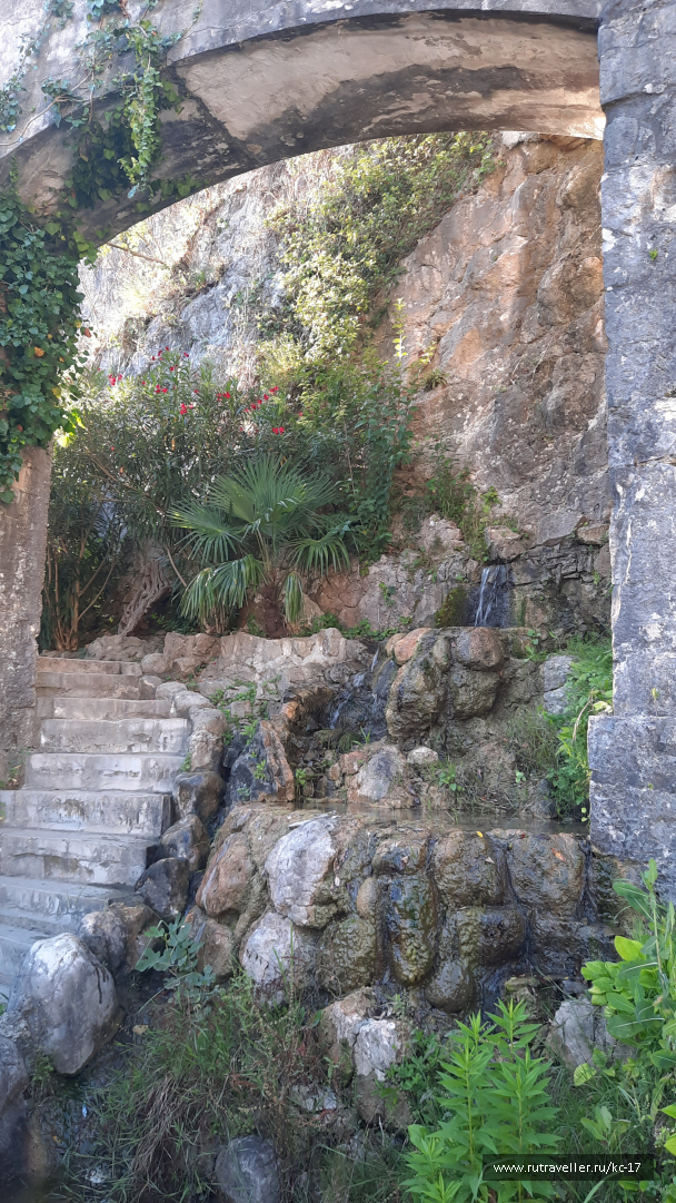 photo 2104675
