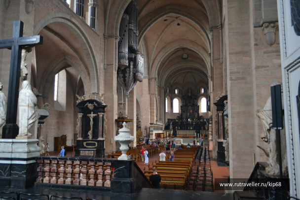 photo 1376789