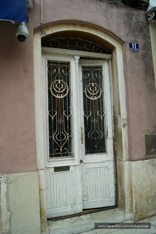 photo 1329182