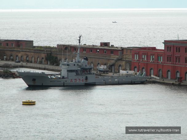 photo 1591892
