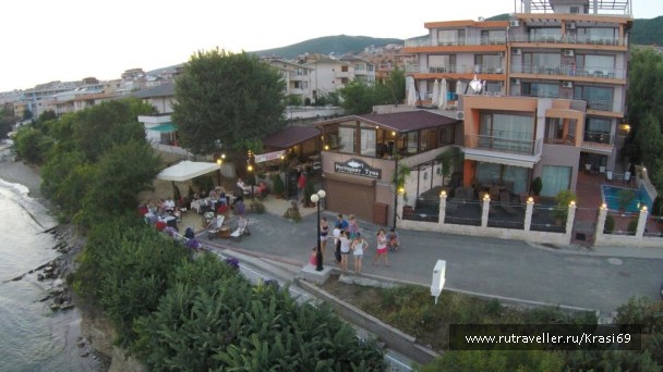 photo 1436308