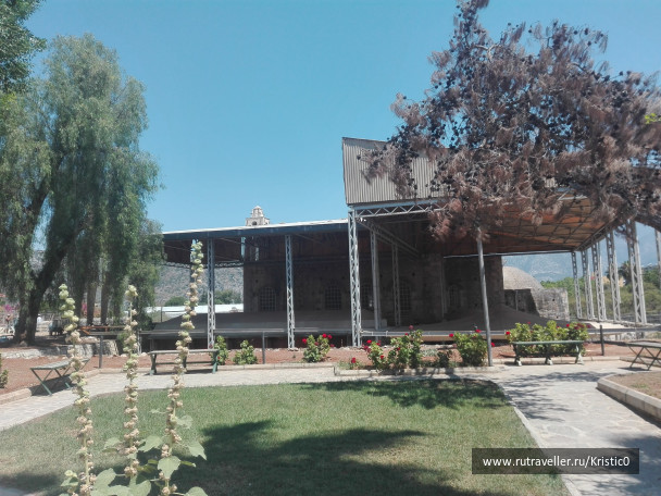 photo 1621533