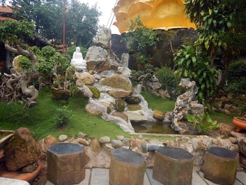 photo 1562125