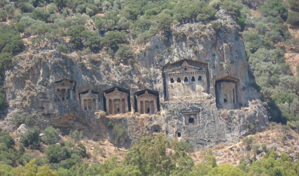 Ликийские гробницы