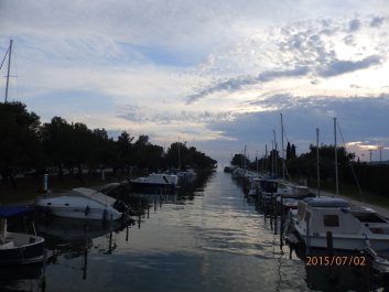 photo 1090734