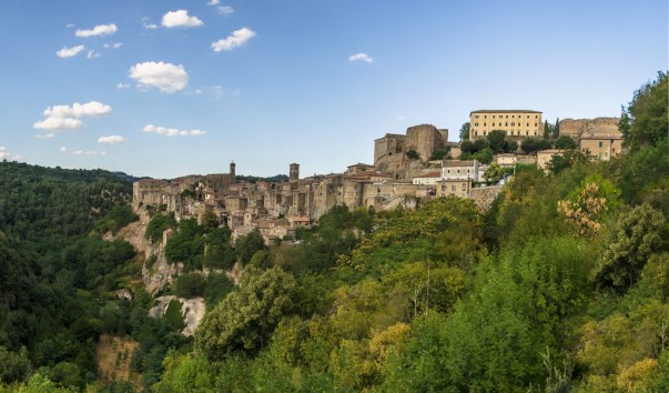 Sorano_2012-0532 Panorama2