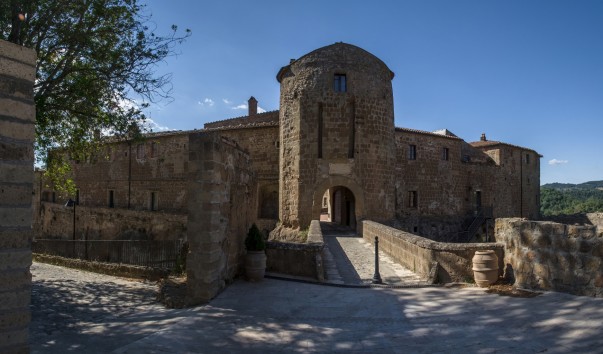 Sorano_2012-0218 Panorama
