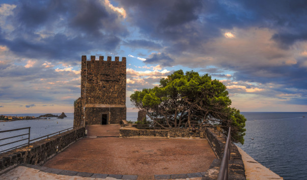 Aci-Castello-058