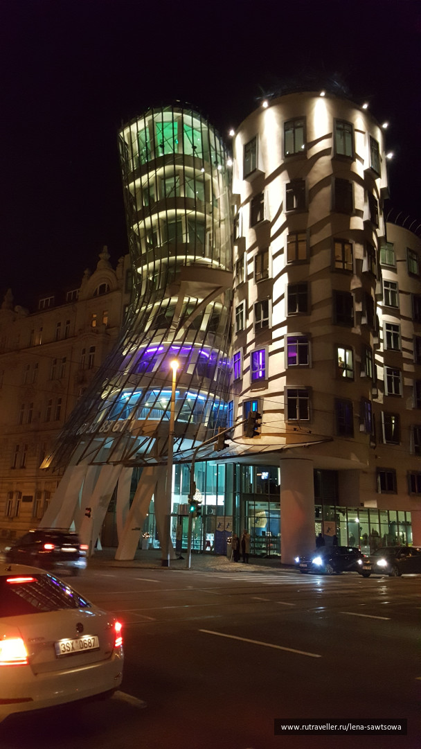 photo 1587504