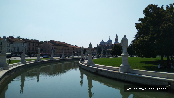 photo 1675884