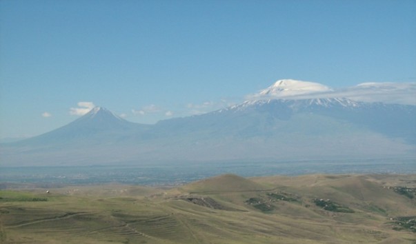 БИБЛЕЙСКИЙ АРАРАТ
