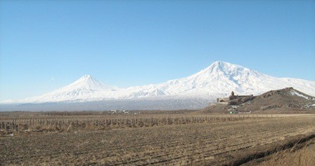 Арарат весной