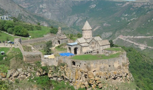 Татевский монастырь
