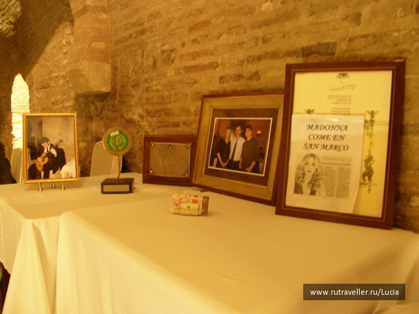 photo 1241962