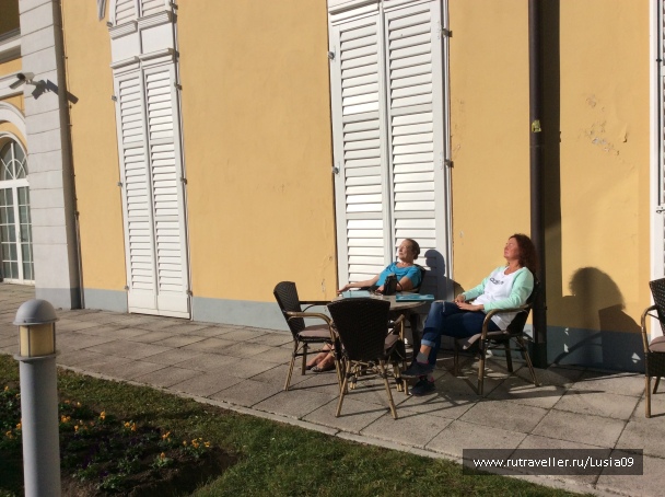 photo 1573464