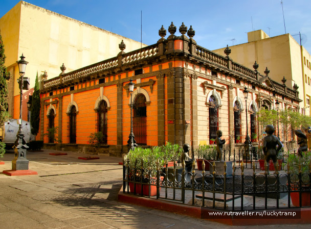 photo 1871890