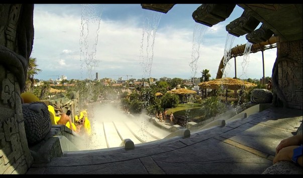 GOPR7652.MP4_snapshot_00.03_[2014.07.14_23.38.14]