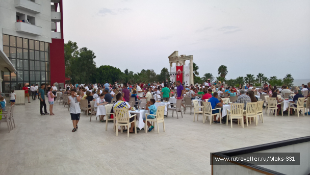 photo 1600895