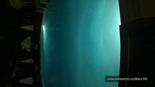 photo 1600903