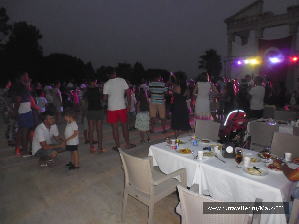 photo 1600949
