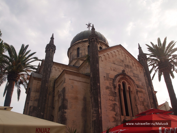 photo 1518196