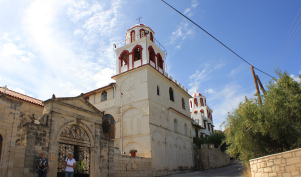 Церковь на горе (2)