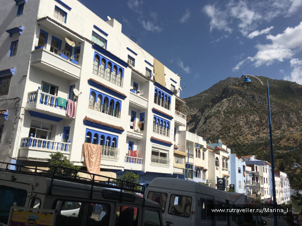 photo 1596187