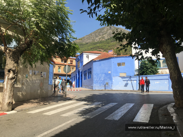 photo 1596189