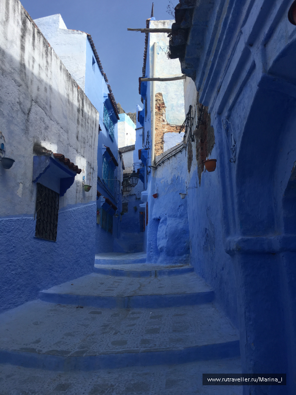 photo 1596193