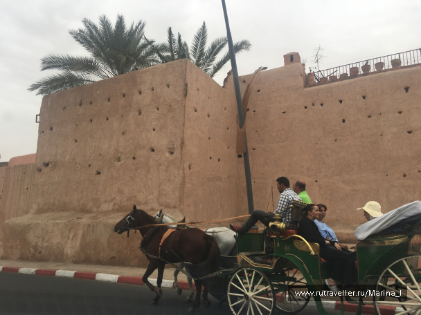 photo 1596203