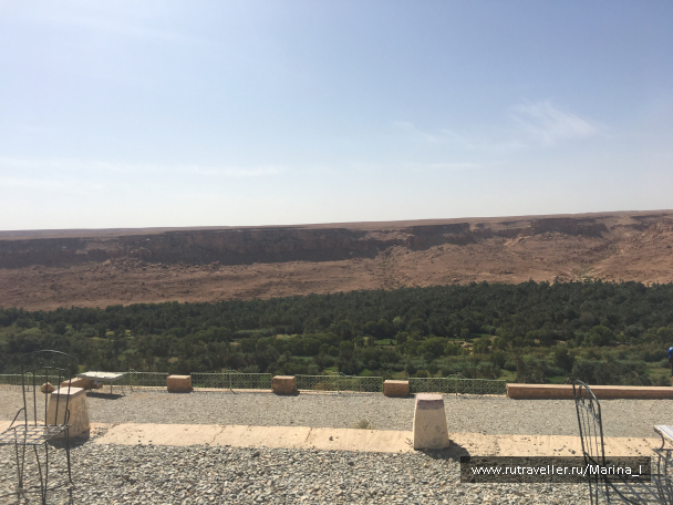 photo 1596224