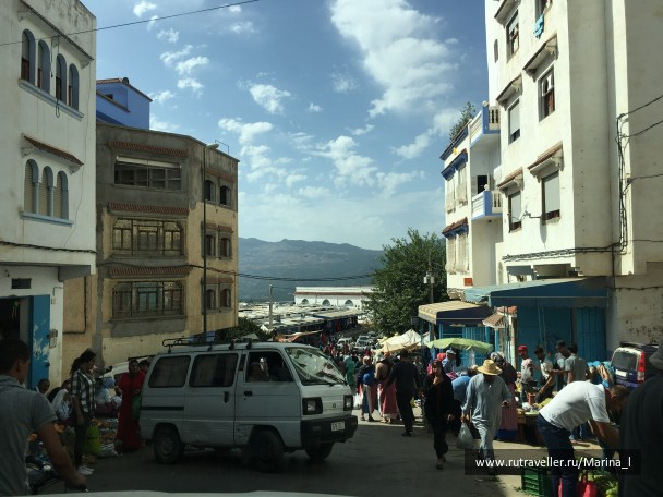 photo 1596247
