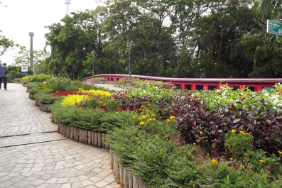 photo 1466802