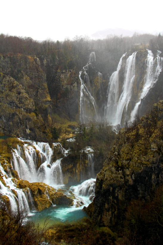 Водопады со всего мира в фотографиях Водопады со всего мира в фотографиях