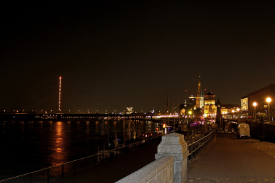 photo 1632819