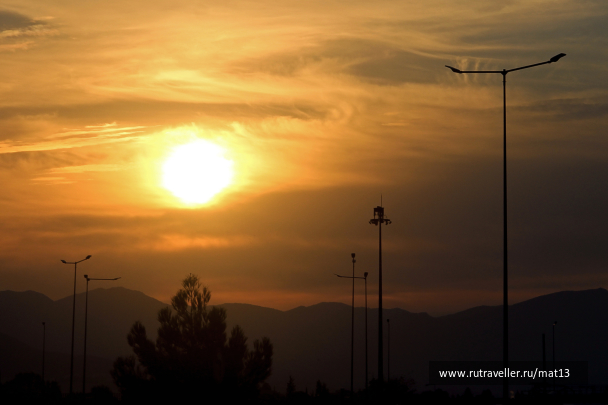 photo 2049996