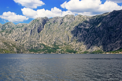 photo 1624375